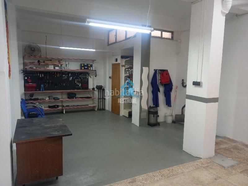 Foto 6f10e77b-15b6-4cce-a282-4c584fa271a6. Local comercial a Benetússer