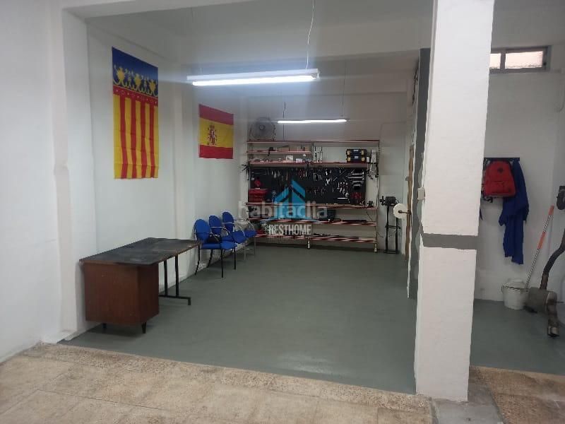Foto fd700b34-003b-43ce-9765-e6eab104bd66. Local comercial a Benetússer