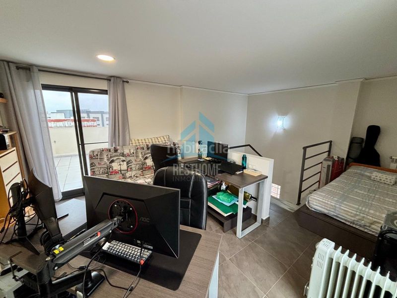 Foto 9e85adbc-f00e-490c-b200-9a9a968d02f6. Casa aparellada amb aparcament piscina a Daimús