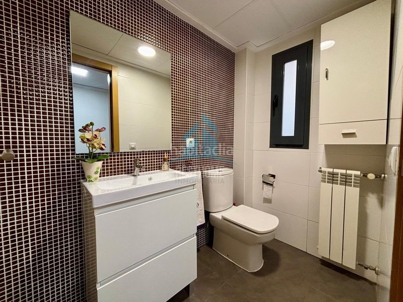 Foto dbf687bb-224f-47cd-b72d-3cfe40e8af63. Casa aparellada amb aparcament piscina a Daimús