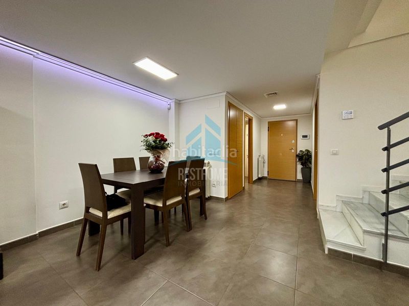 Foto e09566a2-5d5e-494d-85f7-5256631285d2. Casa aparellada amb aparcament piscina a Daimús