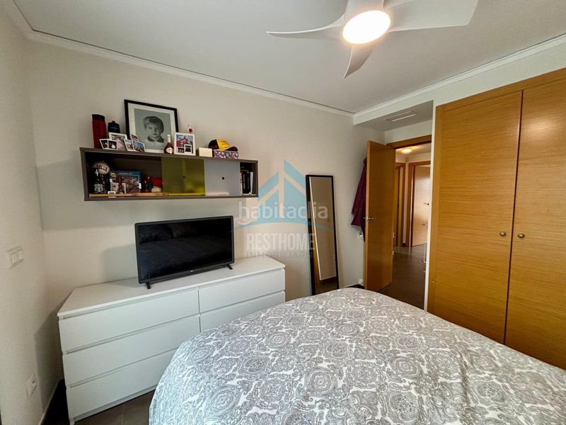 Foto e43e0281-ecfb-47e0-91ba-a68391b312fa. Casa aparellada amb aparcament piscina a Daimús