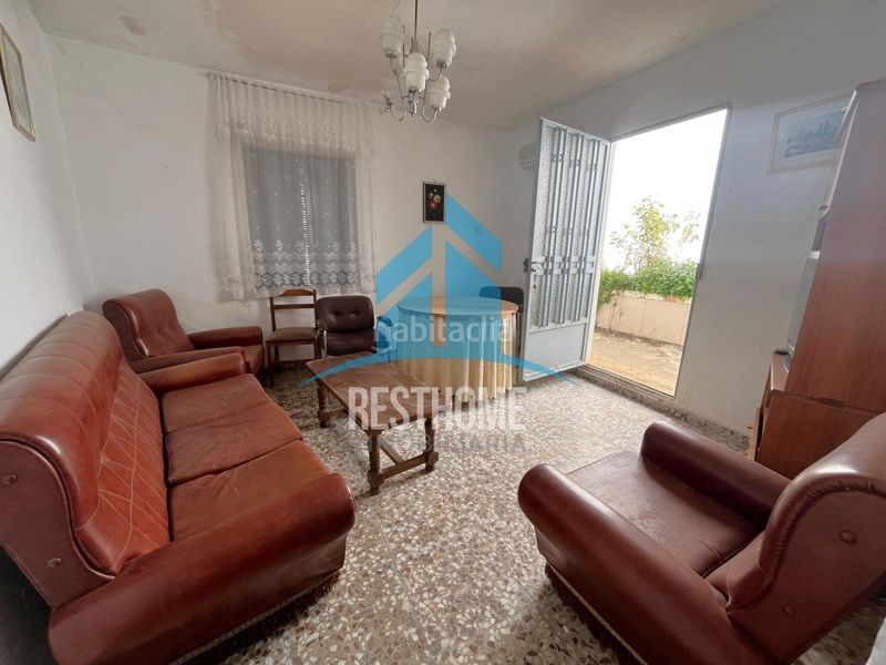 Foto b670ef1b-e5a0-4ae2-8aa9-9bda2588e3c2. Casa amb aparcament a Balsa de Ves