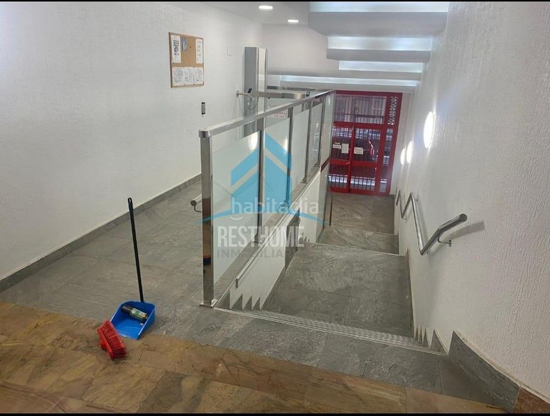 Foto a871bef3-4038-4d71-9e01-6b980e3b8bb5. Apartament amb calefacció piscina a Zona Playa del Cura Torrevieja