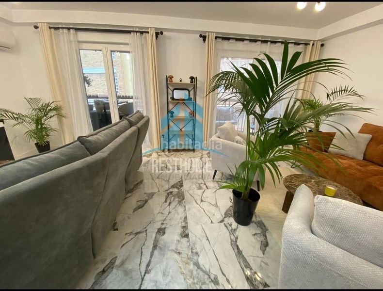 Foto bc627bcd-15cc-40a1-a523-b598fb34fde5. Apartament amb calefacció piscina a Zona Playa del Cura Torrevieja