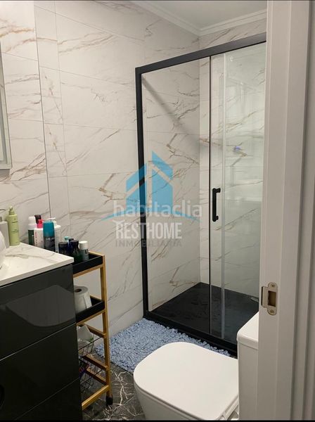Foto dce27b65-3595-4f13-bbcd-2c7811590d73. Apartament amb calefacció piscina a Zona Playa del Cura Torrevieja
