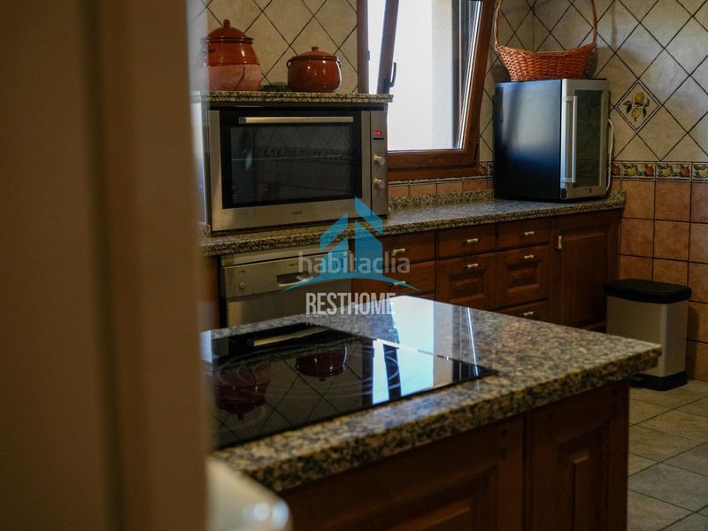 Foto 06f2f50f-c152-47b1-944b-ca95840e61f3. Xalet amb aparcament piscina a Benissa pueblo Benissa