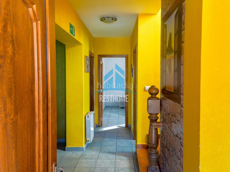 Foto 1886602c-32f5-44e6-9379-9d5fae54a616. Xalet amb aparcament piscina a Benissa pueblo Benissa