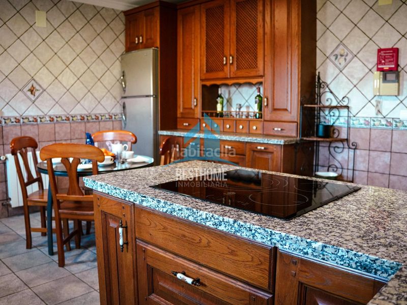 Foto 6cb5f39a-a876-42ef-aed0-8608c8c3c3b1. Xalet amb aparcament piscina a Benissa pueblo Benissa