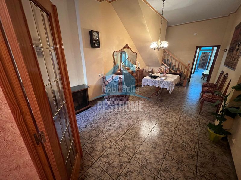 Foto ef3dcbdd-7f8e-4fd8-b852-01edd9984654. Casa a Favara
