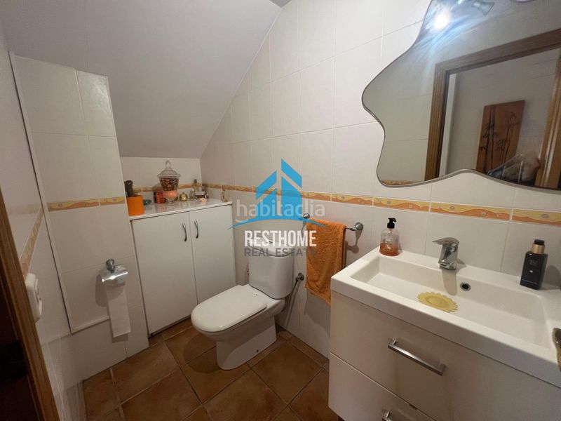 Foto 3904d382-0ba1-424c-8d31-301bc0f175f8. Casa adossada amb aparcament a El Marenyet Cullera