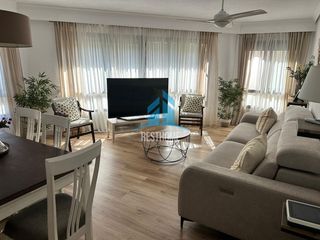 Pis a Playa de Gandía. Piso en gandia plaza rosa de los vientos