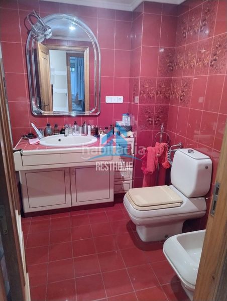 Foto 015e06c2-340f-48bc-8c0a-4c76d41879e4. Pis amb aparcament a Gran Via Valencia