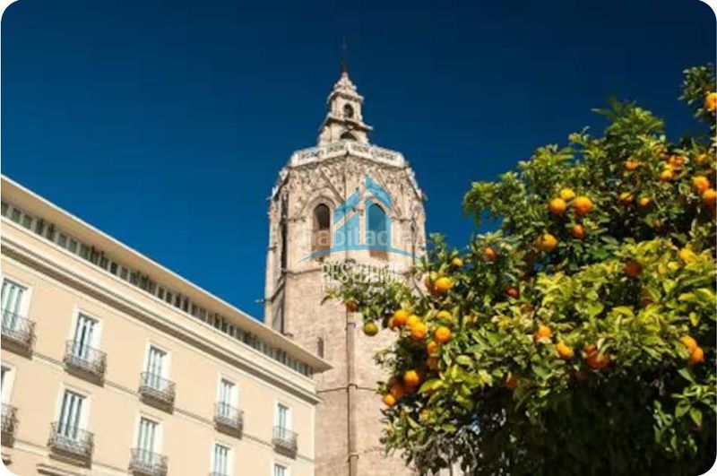 Foto b8f6ed44-07d9-4af5-b069-a02a60243cbe. Casa a El Carme Valencia