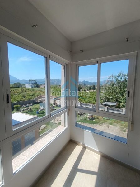 Foto 38003879-267b-45ac-86dd-2669eb850422. Pis a Beniarjó