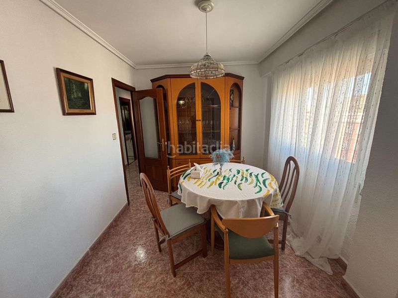 Foto c43df156-a15b-4fc3-bba7-fb0f16bf455e. Apartament a El Grau Valencia