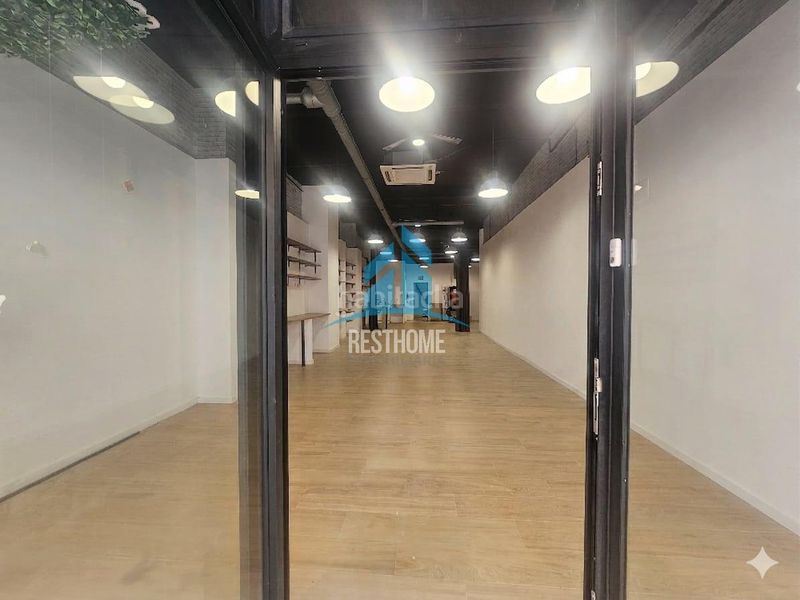 Foto e8c605c9-26c6-4328-9204-57d364b5119e. Local comercial a Russafa Valencia