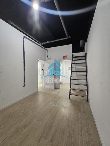 Foto ec572f0a-7eb4-467c-ae0f-1c85d42ca78a. Local comercial a Russafa Valencia