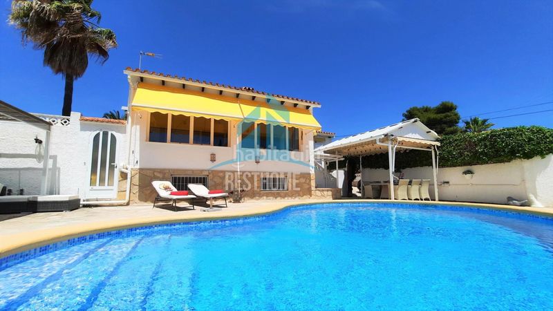 Foto 6faae4db-5371-493b-b742-ec0a82bed3a4. Xalet amb aparcament piscina a Moravit-Cap Blanc Moraira