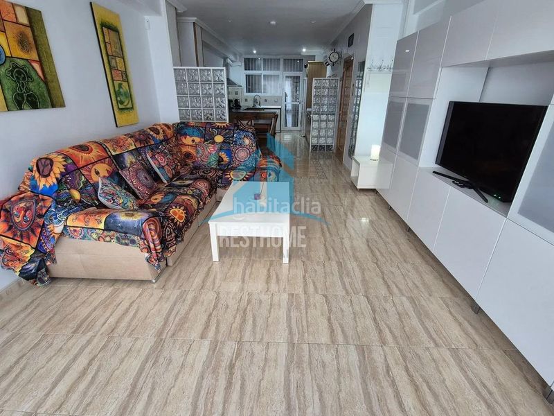 Foto 3f35bd60-6b6c-4cc0-9f8c-a2dafe0be8f7. Apartament a Playa de Gandía Gandia