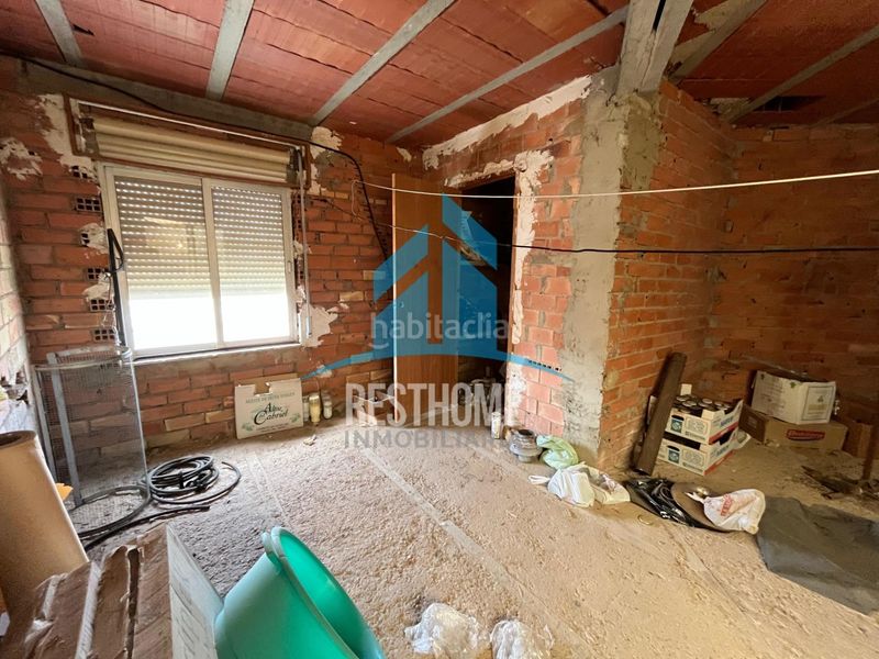 Foto 67c8d6aa-706f-4268-9631-50583ac42eb7. Casa adossada amb aparcament a Alborea