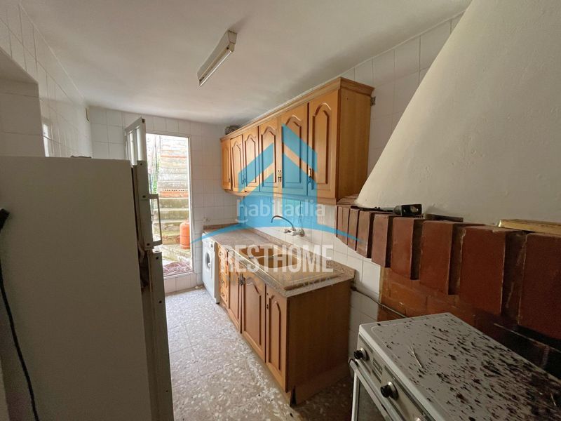 Foto 6fd60af0-afd3-4b86-9283-bdb7f07ce08a. Casa adossada amb aparcament a Alborea