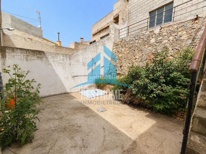 Foto bafabc9a-cc37-483d-aa98-52ad3e09640e. Casa adossada amb aparcament a Alborea