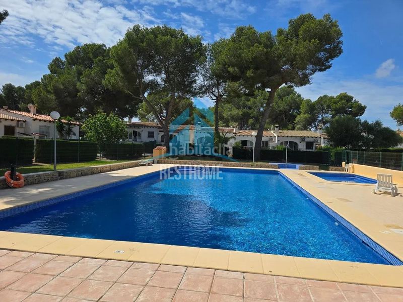 Foto 647a6b59-5e68-47ec-bf70-bcf309e38ba7. Casa adossada amb aparcament piscina a Moravit-Cap Blanc Moraira