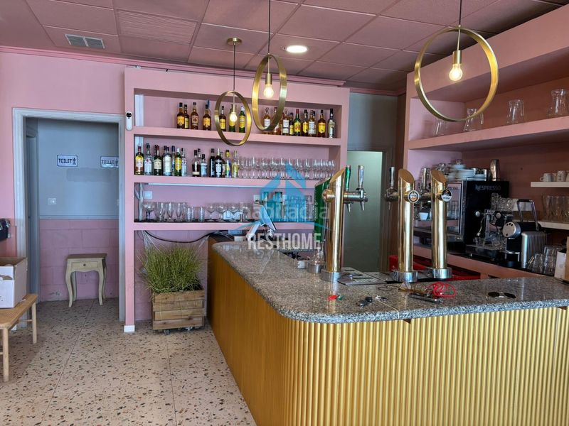 Foto 9db8afcf-ac08-4ea1-a7c9-c649b2d2a2e1. Local comercial a Sant Antoni Cullera