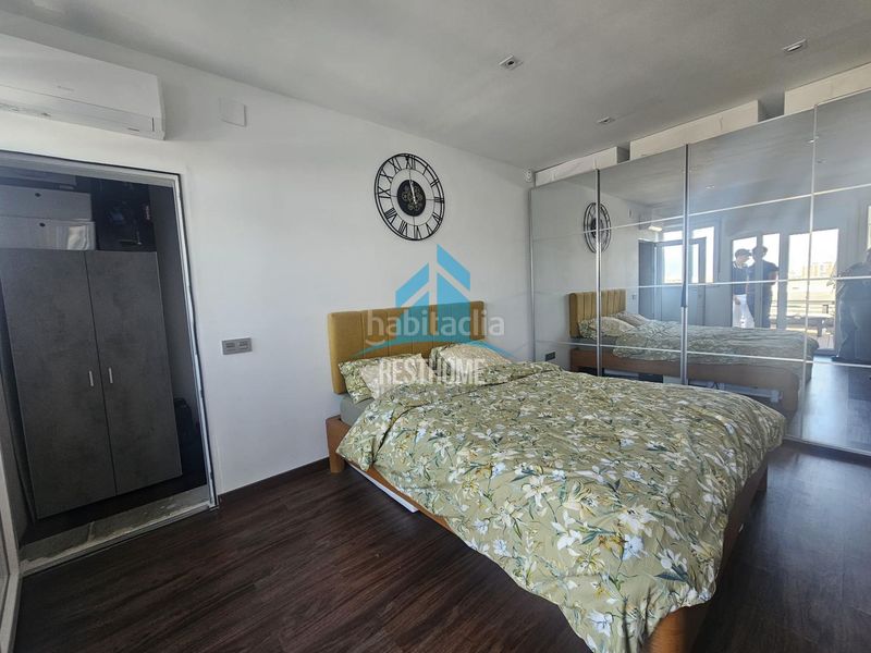 Foto d7998417-ab0f-41fd-a5bd-1ddf506d3a17. Àtic amb aparcament piscina a Barrio de la Luz Xirivella