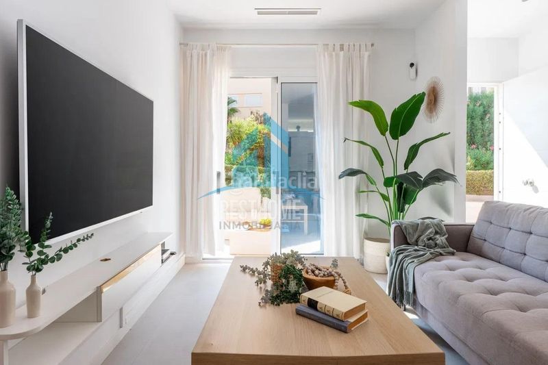 Foto 58c5d50d-d12d-4d48-9854-b55fc5751539. Apartament amb calefacció a Ses Figueretes - Platja d'en Bossa - Cas Serres Ibiza