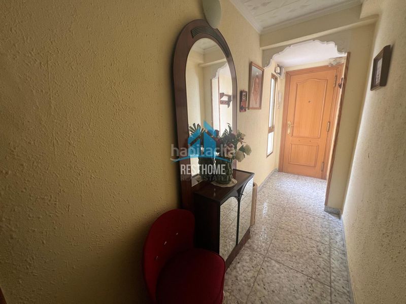 Foto c71cd4cd-86de-4c72-8433-4869e5218027. Pis a pueblo de Cullera Cullera