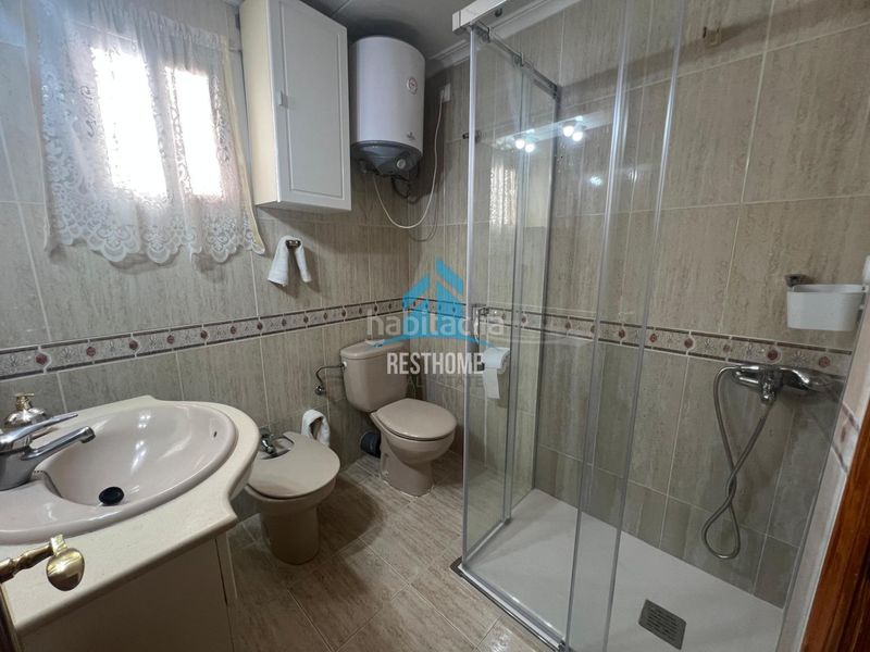 Foto cdab09f4-d15d-4245-a53c-986cdc05885b. Pis a pueblo de Cullera Cullera