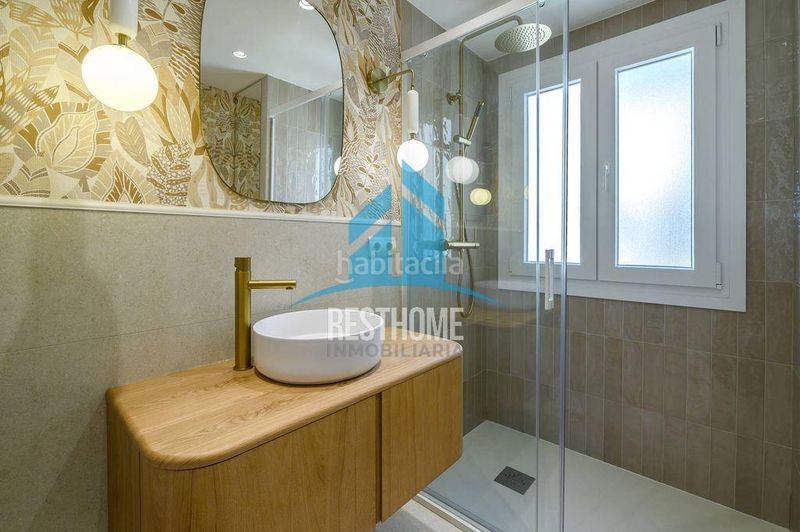 Foto 1d734751-d159-4812-b6ea-40d4dc6516e0. Apartament amb calefacció a Russafa Valencia