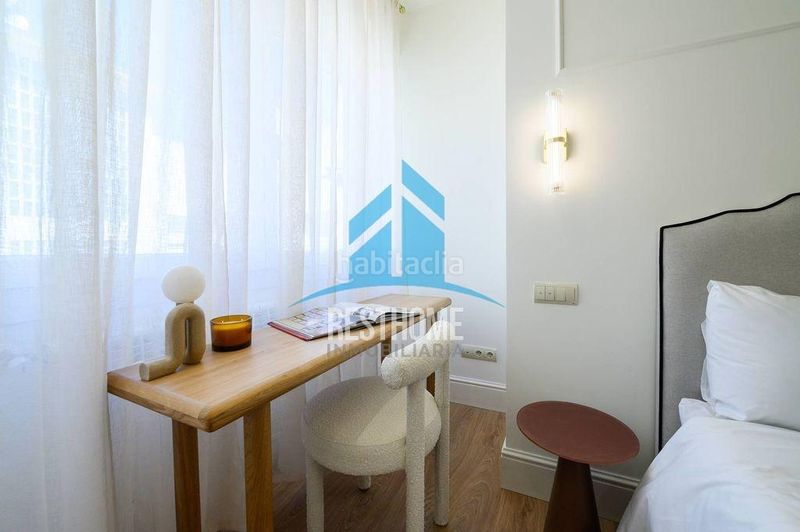 Foto 919471a6-3525-4d33-a743-39f3dba48624. Apartament amb calefacció a Russafa Valencia