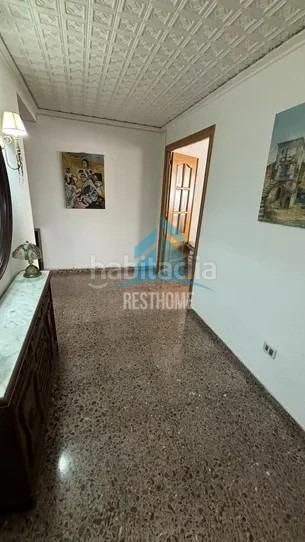 Foto e80e1209-cfdb-4ef8-b9cf-eb408bf40fb0. Pis a Germaníes - Juzgados Gandia