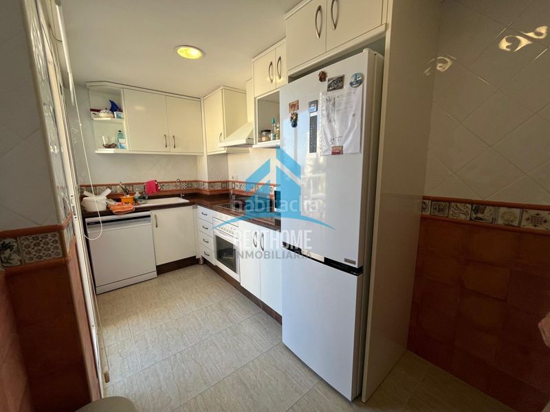 Foto 212704d3-8597-4cad-a146-05847f6b28b3. Apartament amb aparcament piscina a Racó Cullera