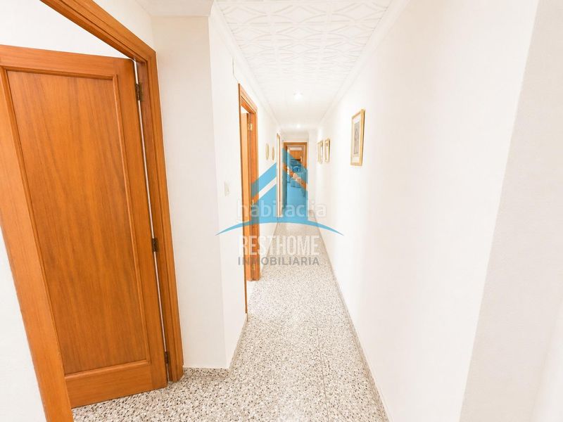 Foto b35a9726-14e3-42c5-8920-13b4100168b5. Pis a pueblo de Cullera Cullera