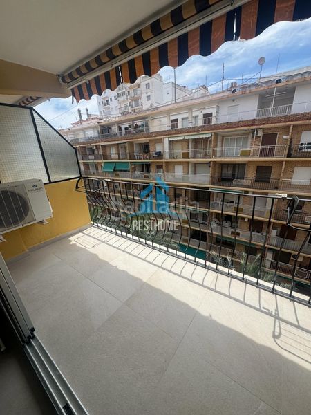 Foto b9d4e4be-c911-4fea-97d3-d0cb81d7974f. Estudi a Sant Antoni Cullera