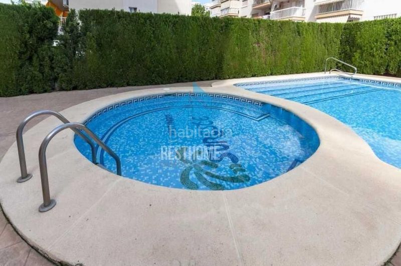 Foto 4a11cb71-8920-4955-9735-a8d3b7f57e4f. Estudi amb piscina a Playa de Gandía Gandia