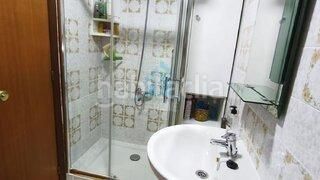 Foto bcaad219-5ba0-44ac-9499-c7fbb45f5951. Pis amb aparcament a Miramar