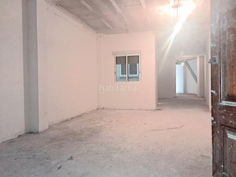 Foto 6092a857-8dfb-4dee-91df-2464ee25c531. Edificio in Caputxins Alzira