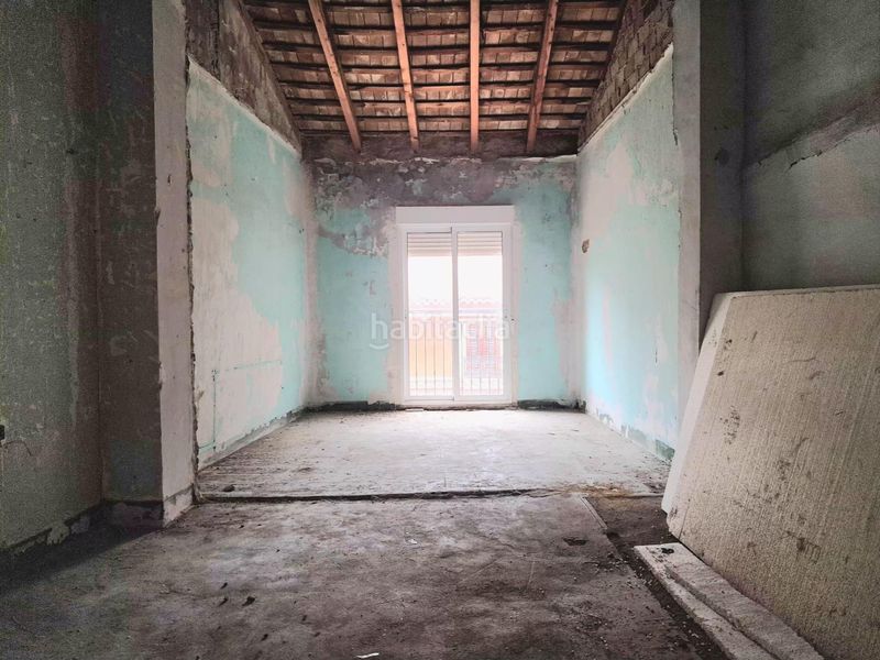 Foto a92a5293-fbbe-4ffa-84f7-dc46dbee1261. Edificio in Caputxins Alzira