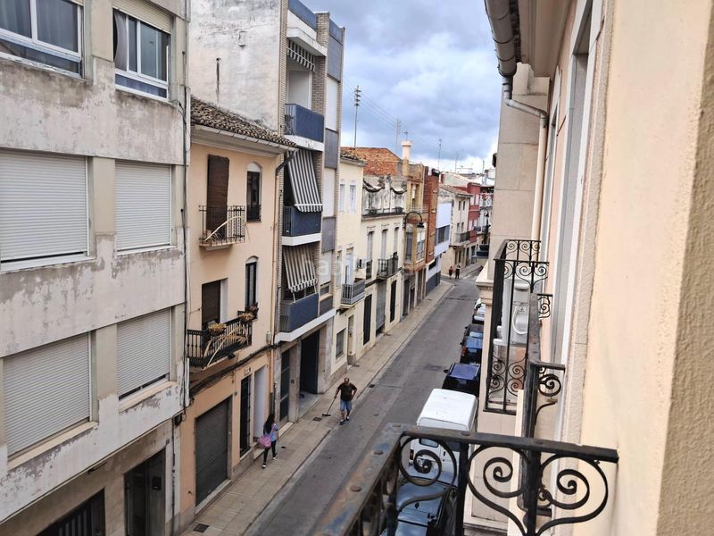 Foto cfb4a1cf-0709-4c50-8146-9647a288de46. Edificio in Caputxins Alzira