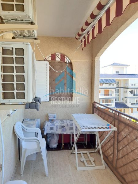 Foto d1563ac3-41db-45b2-bd0c-2d0c2ac82634. Apartament amb calefacció aparcament piscina a Los Europeos Torrevieja