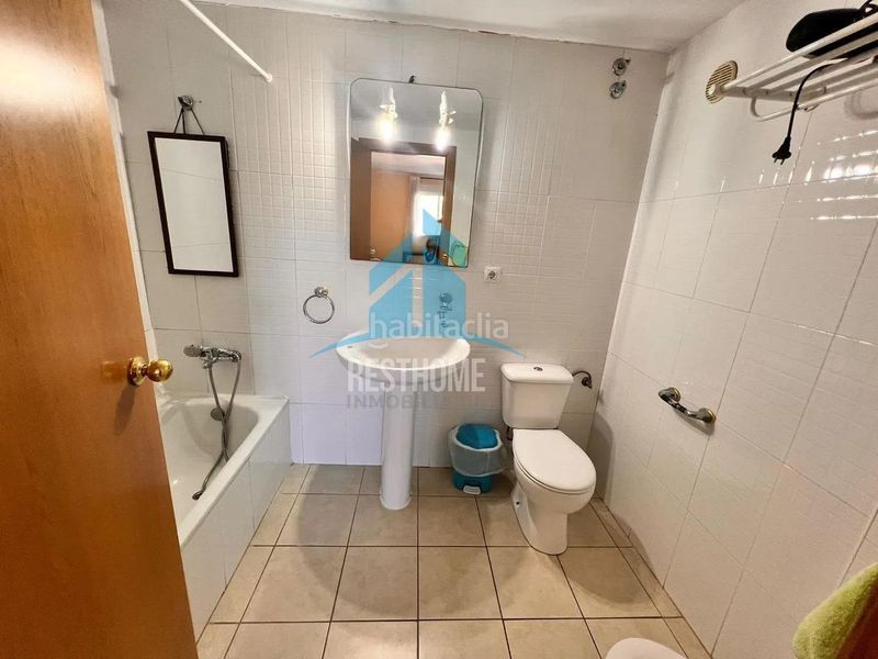 Foto 4a096885-4d82-4518-afb1-65587a108d3c. Apartament amb calefacció aparcament piscina a Marina Botafoc-Talamanca Ibiza