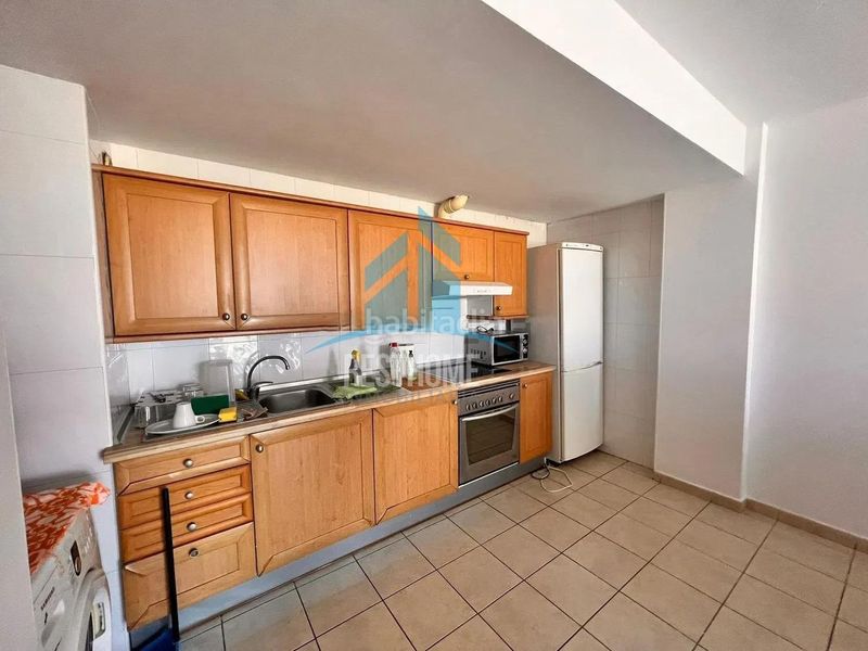 Foto 576abba0-7fbd-4e6f-a13b-b71072b16db8. Apartament amb calefacció aparcament piscina a Marina Botafoc-Talamanca Ibiza