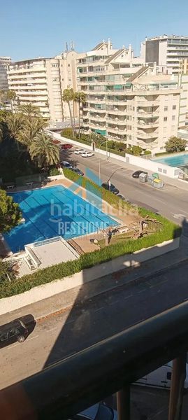 Foto eead6524-5265-493a-b717-61186e89953d. Àtic amb piscina a Playa de Gandía Gandia