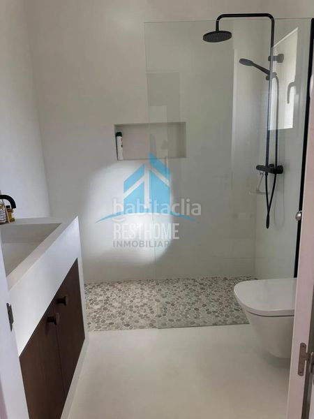 Foto f4490fca-e29b-4807-b53e-976e748db874. Xalet amb aparcament piscina a Cala Advocat-Baladrar Benissa