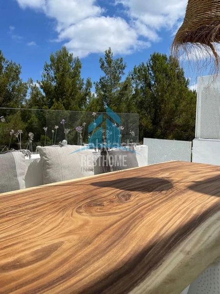 Foto ae6e344f-ec66-4efe-a5db-4b6d87764463. Casa adossada amb piscina a Marina Botafoc-Talamanca Ibiza